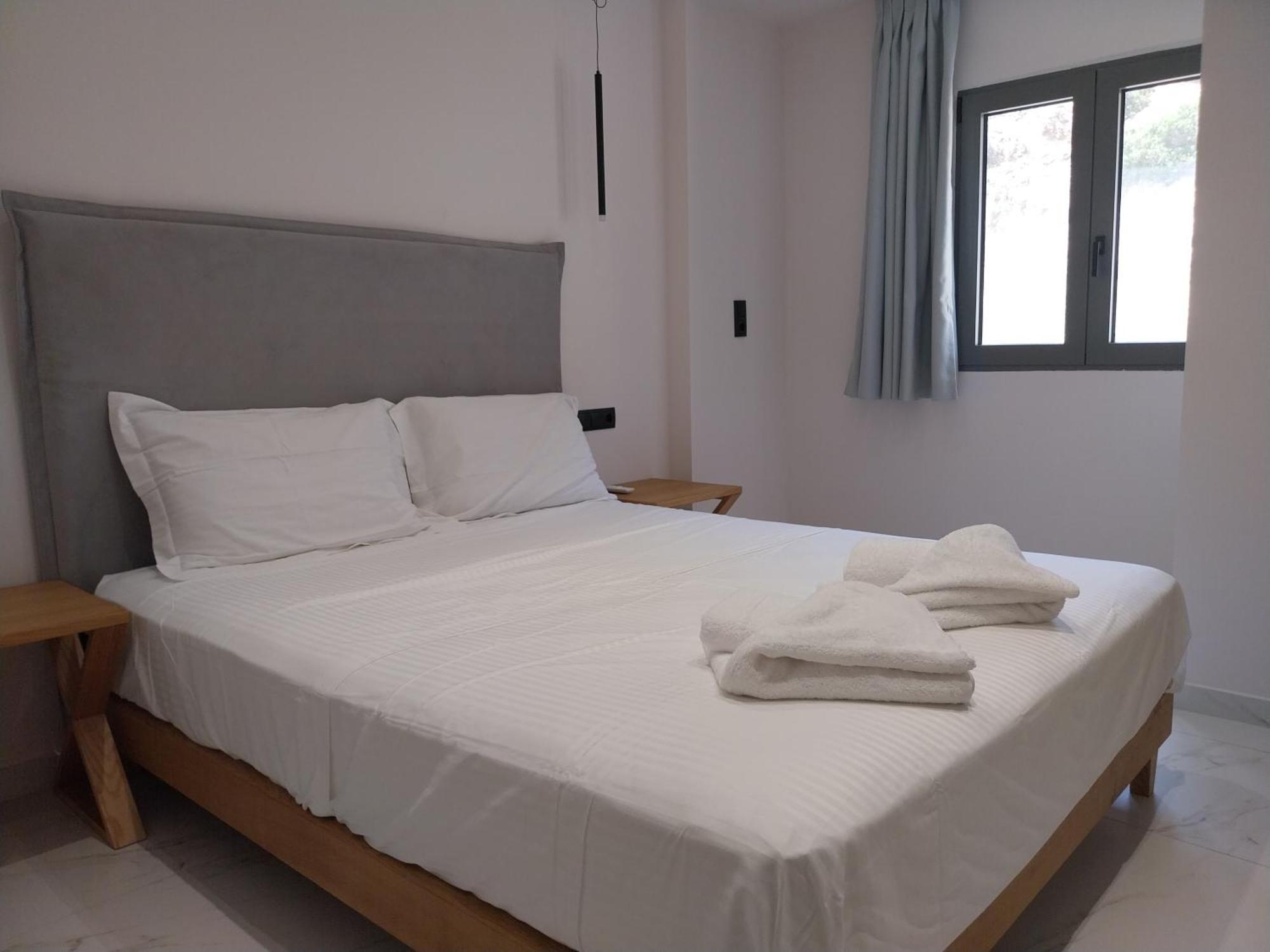 Patric.Ko Aparthotel Αγία Γαλήνη Δωμάτιο φωτογραφία